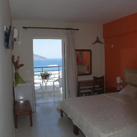 Iolkos 2* Karpathos Town (Pigadia)