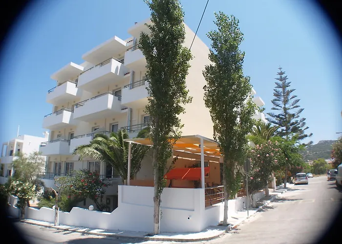 Hotel Iolkos 2*