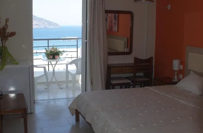 호텔 Iolkos 카르파토스